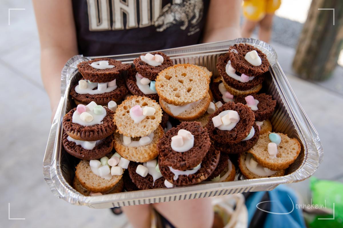 Helena bakte 'andersom-cake'jes'
