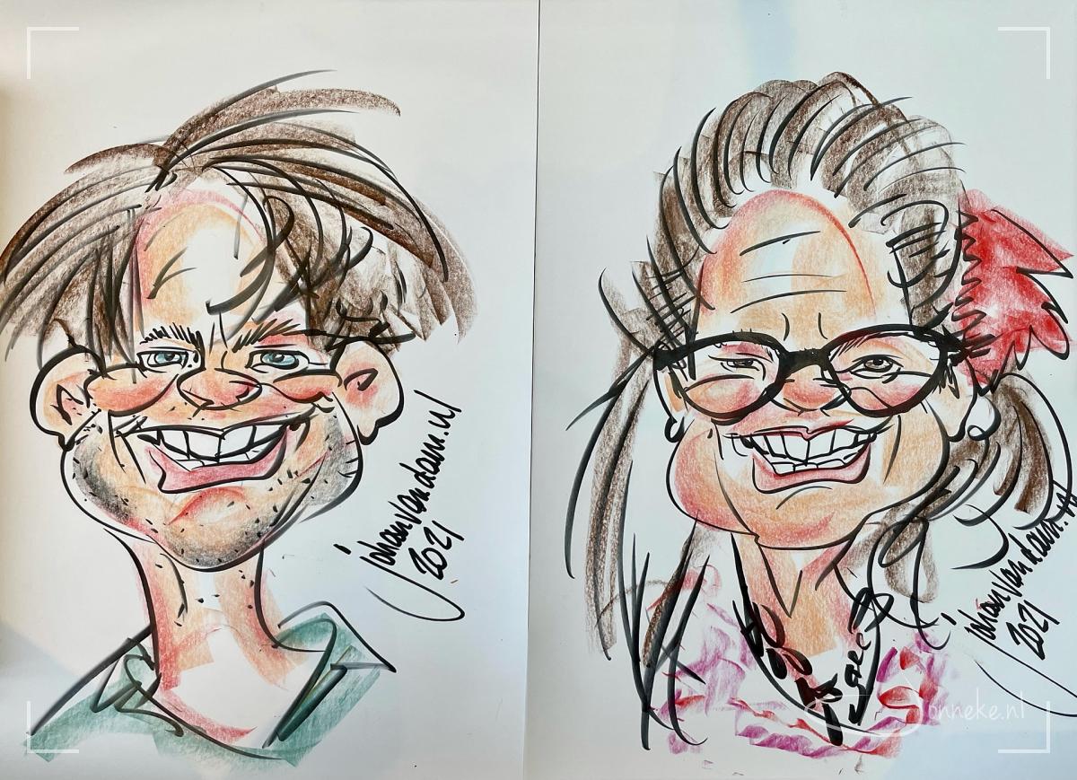 Dit zijn wij nu we 20 jaar getrouwd zijn ;-)