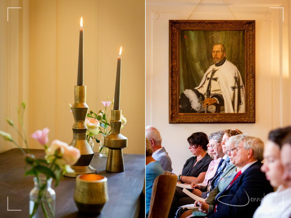 We gaan weer terug naar dezelfde zaal waar een zegen over het huwelijk gegeven wordt.