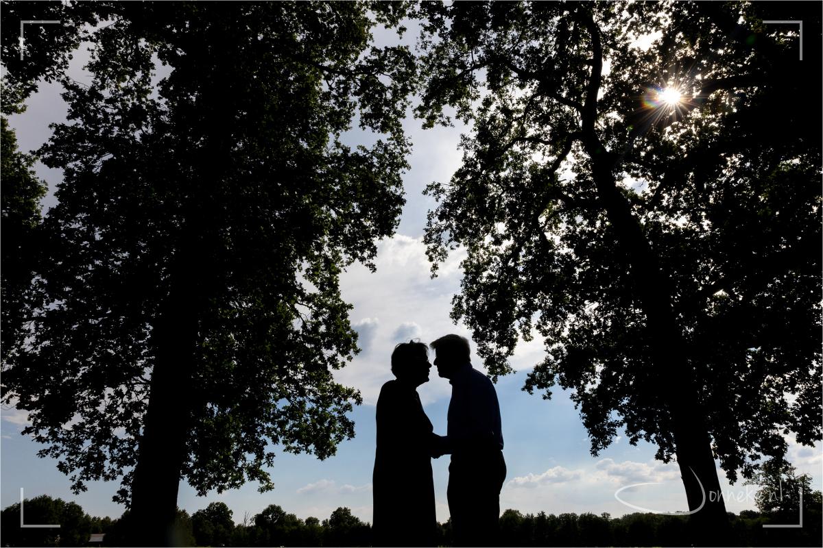 Al zoveel jaar samen, zoveel gedeeld, samen het leven in al z'n facetten geproefd.