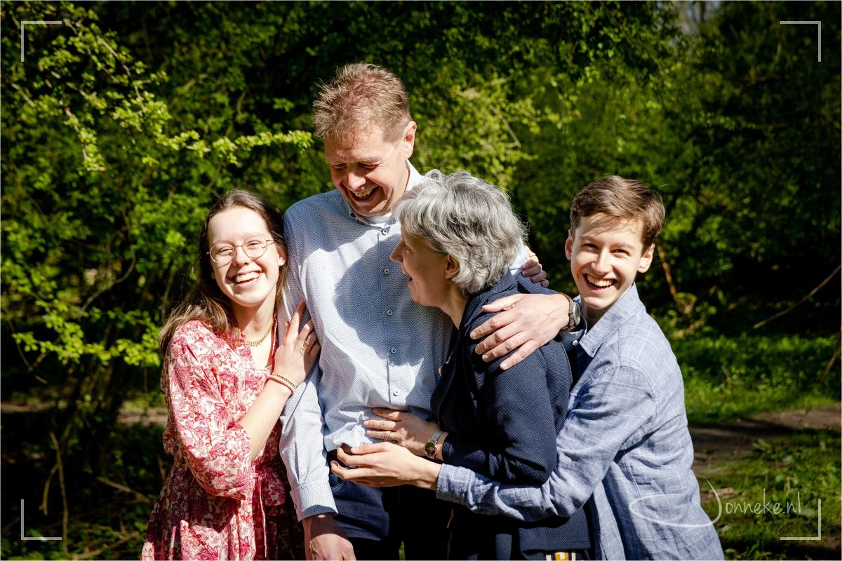 Gezins-en familiegeluk