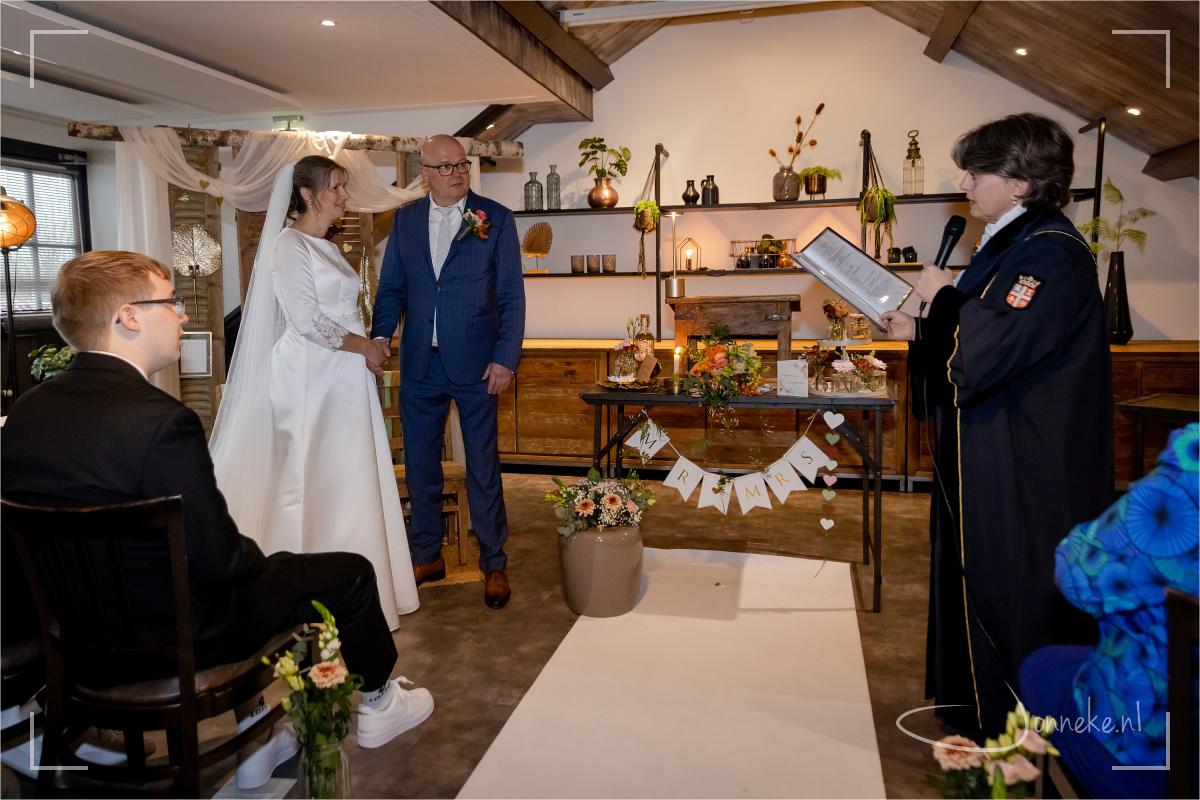 Babs Yvonne Hak maakt er altijd weer iets moois van! En jahoor, ze zeiden allebei volmondig: JA!
