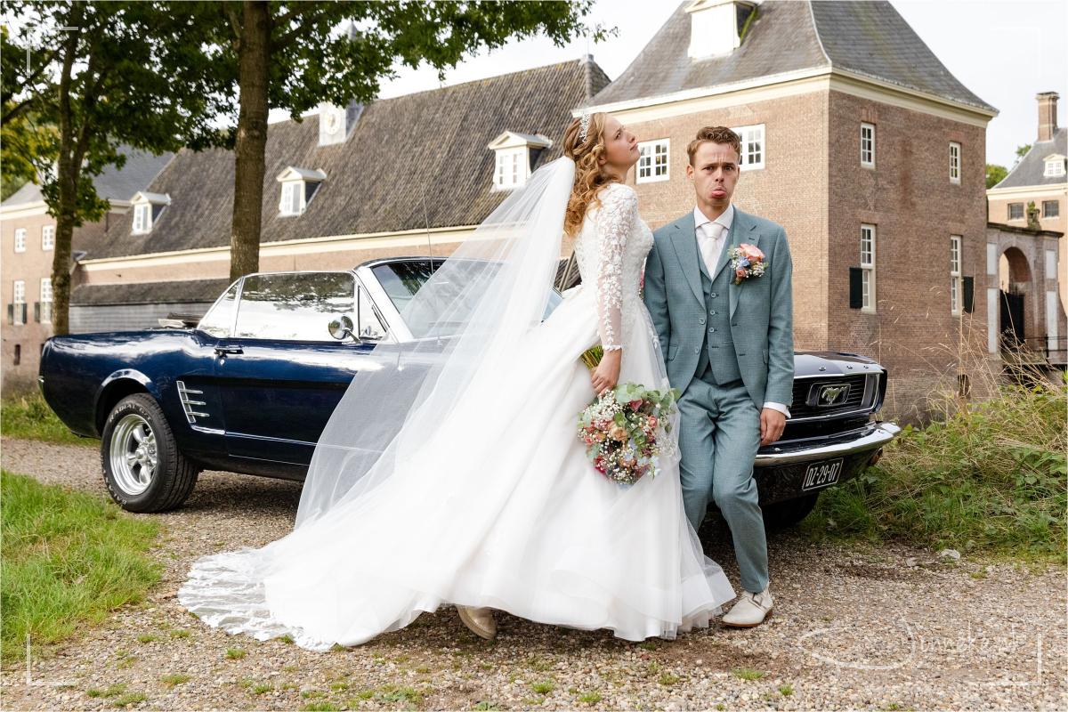 Soms weet ik niet precies wat er gebeurt tijdens de shoot. Zou dit echt aan mij liggen of hadden ze 's morgens een verkeerd pilletje op?