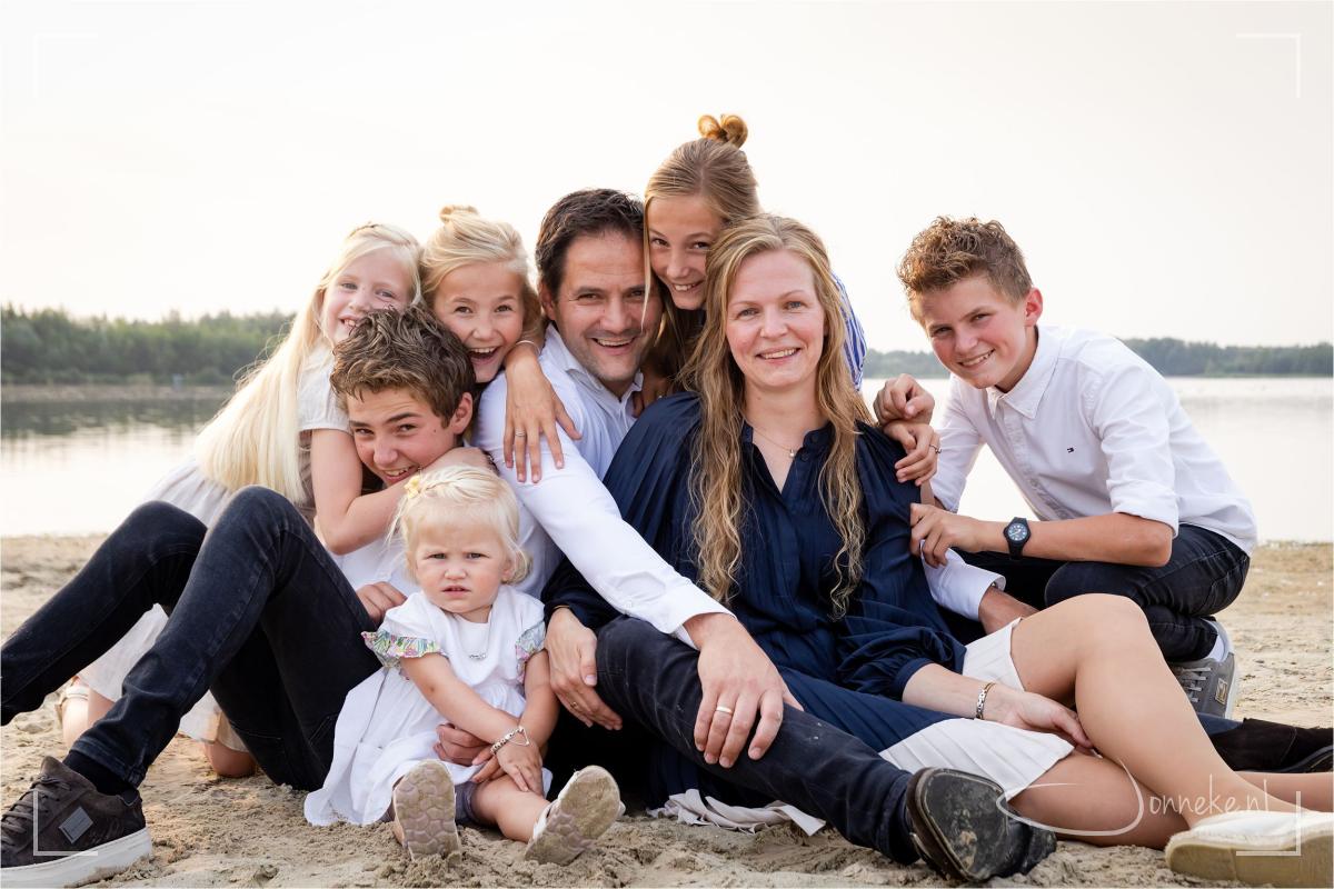 Dit gezin is al een paar keer op de foto geweest: zo leuk om dat te zien hoe ze groeien! In twee-drie jaar kan een gezin zoveel veranderen!