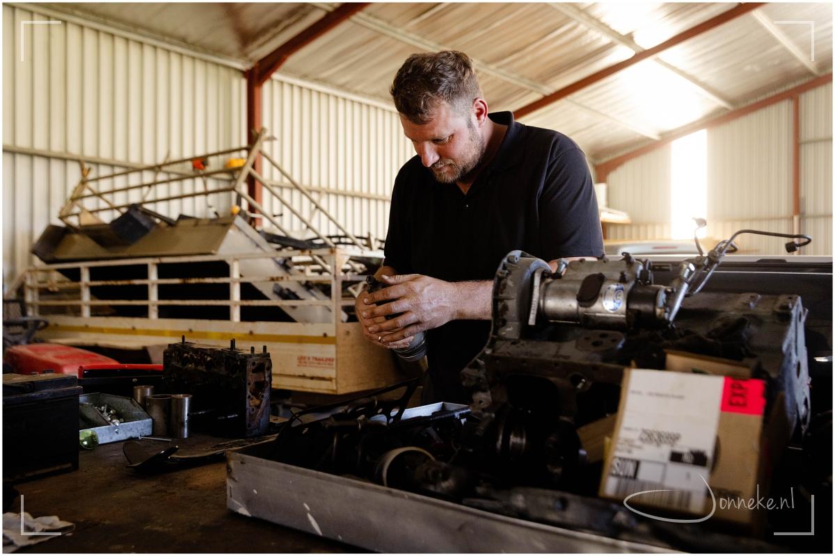 Maarten heeft een eigen bedrijf in staal, staalconstructie- en reparatie.